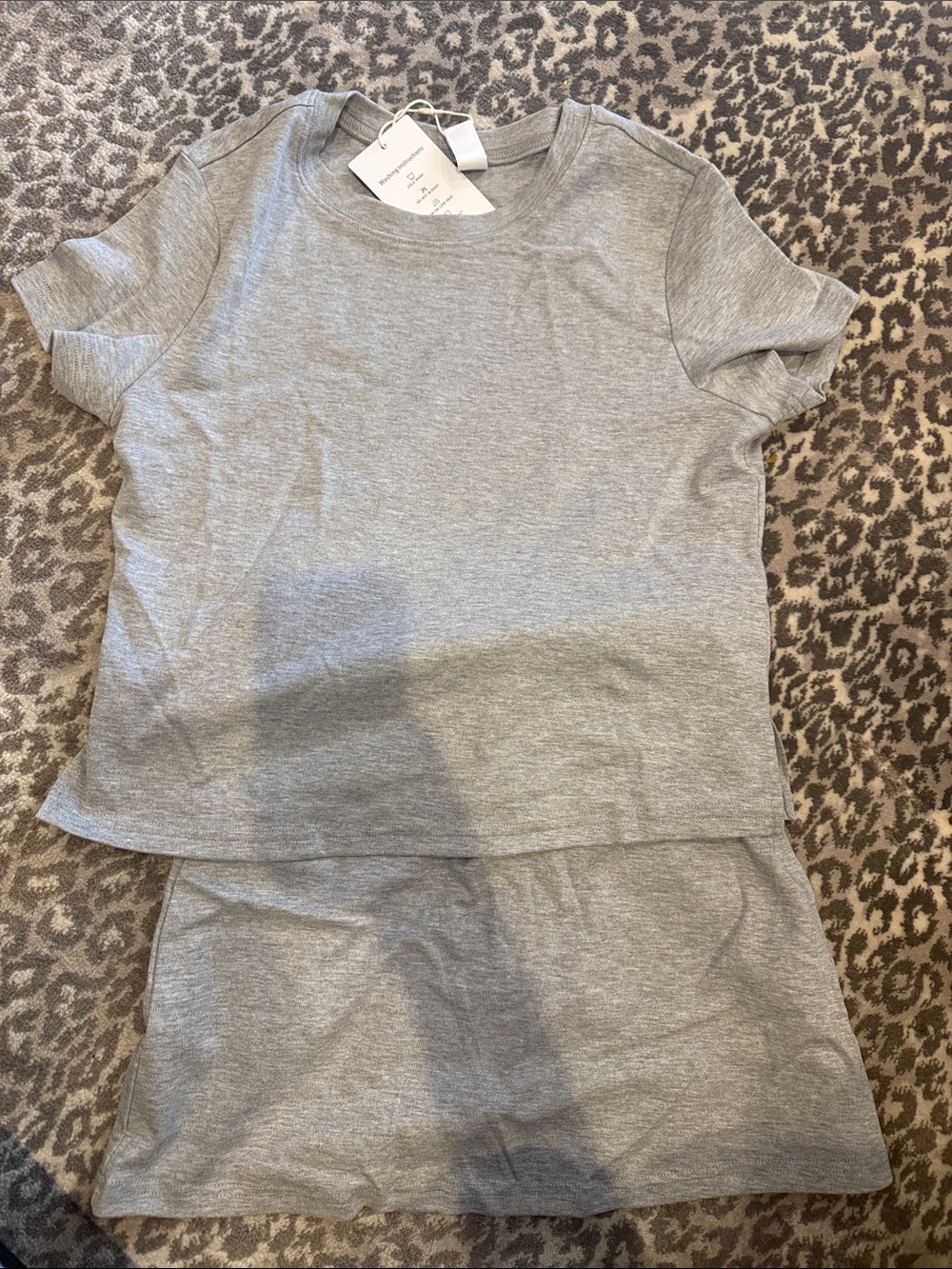 NWT! Women's Gray Short sleeve top with skort